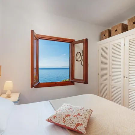 La Sorgente * Costa Paradiso